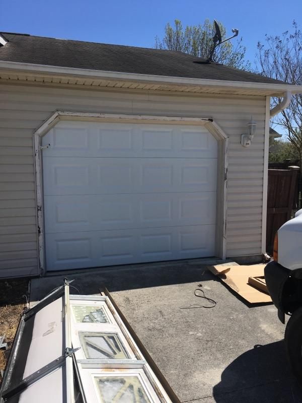 Raleigh, NC Garage Door Supplier - 1199991 24